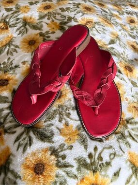 Red Aerosol Leather Sandals